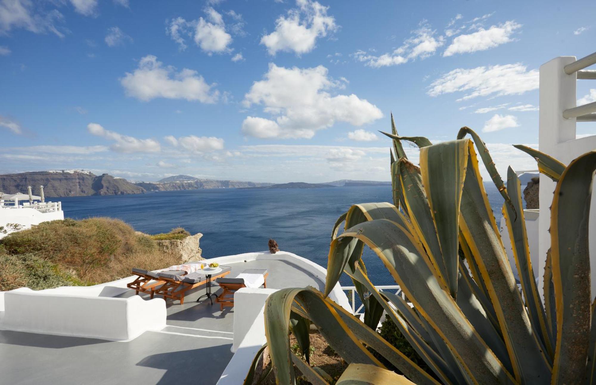 Diamond Luxury Suites Collection Oía Exterior photo